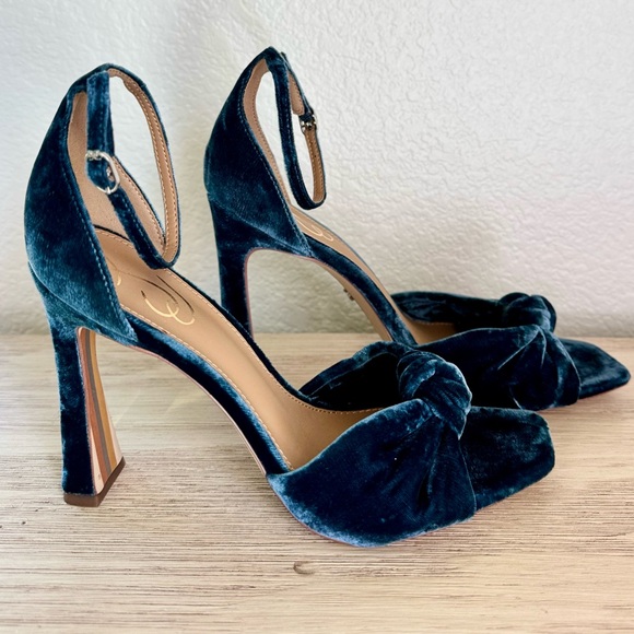 Sam Edelman Velvet Ankle Strap Heels - Dark Blue . Size 9 - Picture 5 of 8